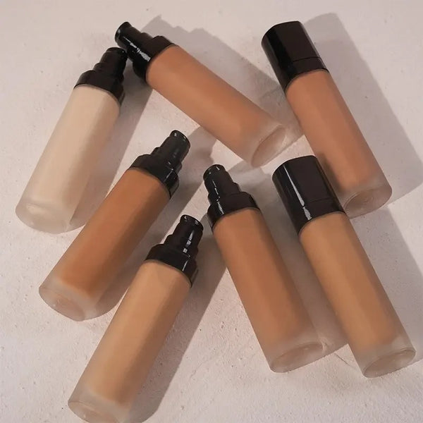 Black Pump Bottle Matte Cream Foundation 30ml Full Coverage Makeup Base, Long Lasting Waterproof Concealer, Custom Liquid Foundation 18 Shades