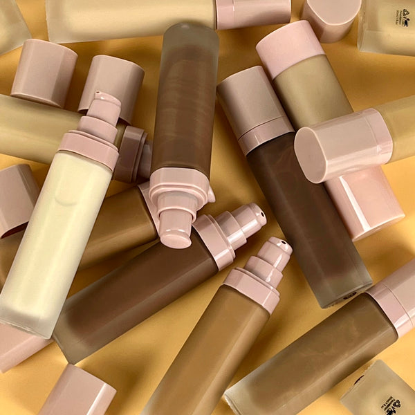 Black Pump Bottle Matte Cream Foundation 30ml Full Coverage Makeup Base, Long Lasting Waterproof Concealer, Custom Liquid Foundation 18 Shades