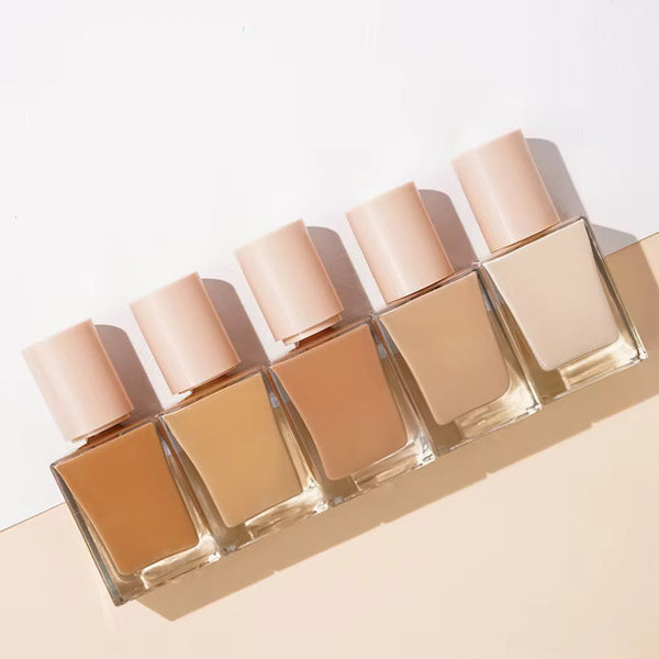 Custom Pink Packaging 16 Hr Wear SPF 15 Buildable Glowy Luminous Skin-Finish Foundation. The Darkest Shade 100 Shades Foundation 30ml